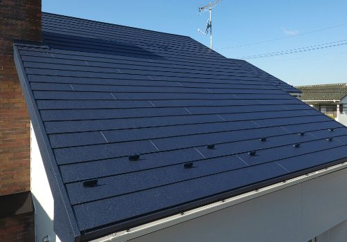 エスジーエル鋼板金属瓦　スーパーガルテクト